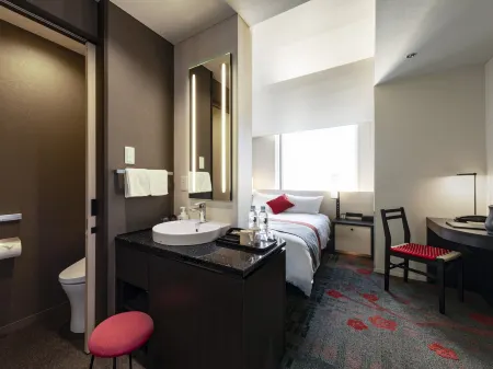 Hotel Hankyu Respire Osaka Отели рядом со станцией Shimo-Shinjo Railway Station