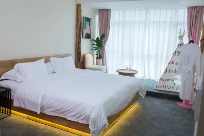 Qiandao Lake Drama Lake Homestay Hoteller i 