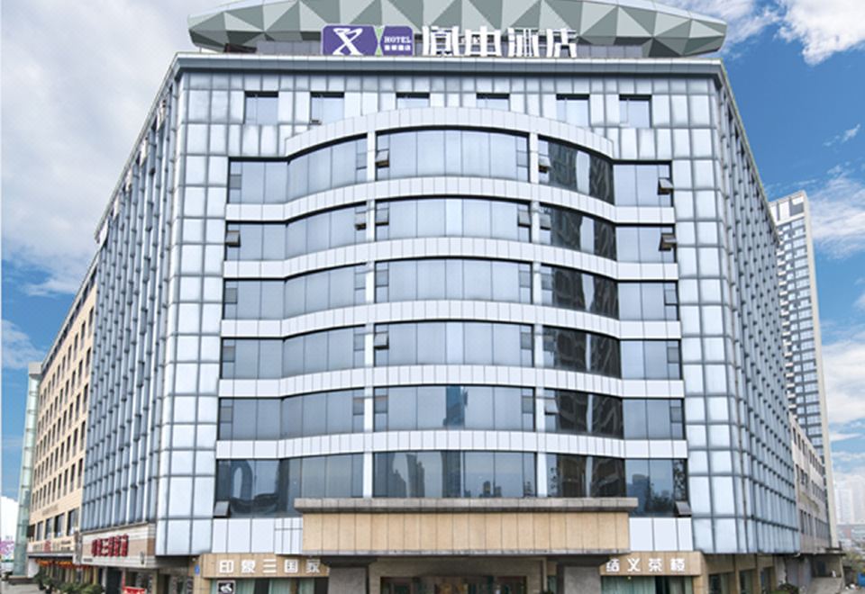 4. 청두 랑중 호텔..