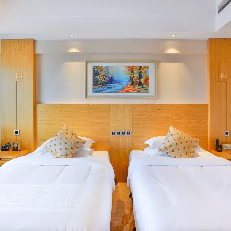 Chang Baishan Dynasty Holy Land Hot Spring Hotel