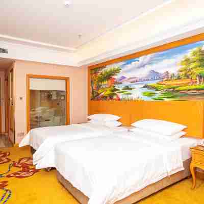 維也納國際酒店（高密花園街店） Rooms