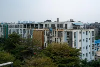 Yi ji Yi su Hotel