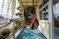 Tengchong Jimei Garden Hot Spring Homestay