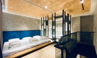 Oinn Hotel & Hostel Tainan