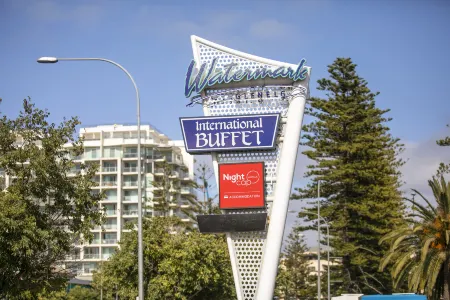 Nightcap at Watermark Glenelg