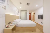Tingrui Hotel (Chongqing North Railway Station South Square Branch) Hotel in zona Luoping Bus Passenger Transport Station