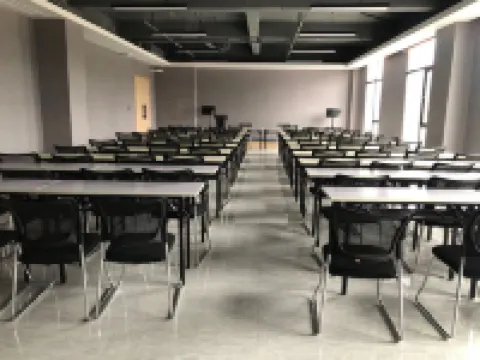 Xingzhou Bay Grand Hotel (Ganzhou Yudu County Changzheng Square)