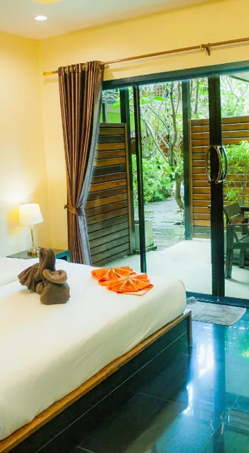 ห้องดีลักซ์ เตียงใหญ่ 1 เตียง