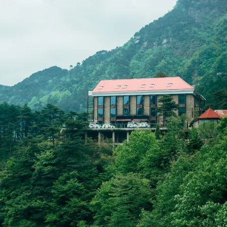 Yiduoyun Vacation Apartment (Lushan Guling Street)
