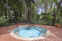 Drift Palm Cove - spa