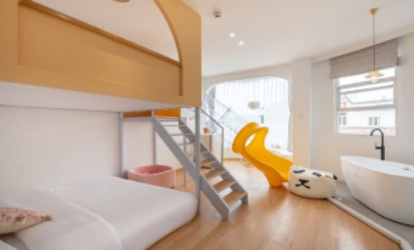 We San·Mountain River and Sea Vacation Guesthouse