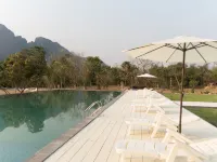 LARNG YAY  Riverview Resort Hotel โรงแรมใกล้กรีน ดิสคัฟเวอรี