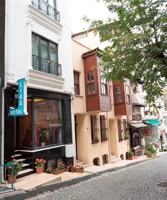利卡飯店 有頂大市集（Grand Bazaar）附近的飯店