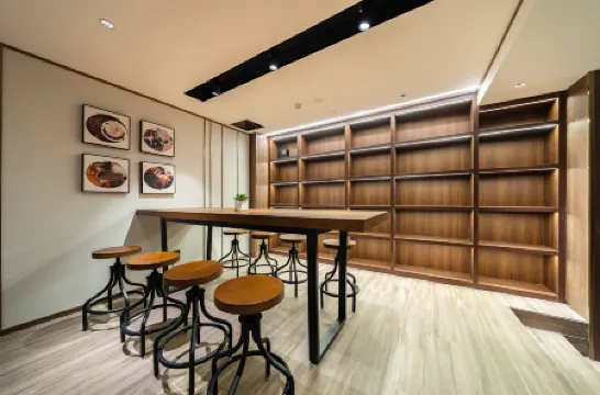 HanTing Hotel (Shanghai Wujiaochang Shiguang Road) Отели рядом с достопримечательностью «China Martial Museum»