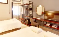 W22 by Burasari Hotel Hotel di Pom Prap Sattru Phai