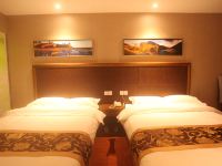 速8酒店(扬州龙川广场店) - 标准双床房