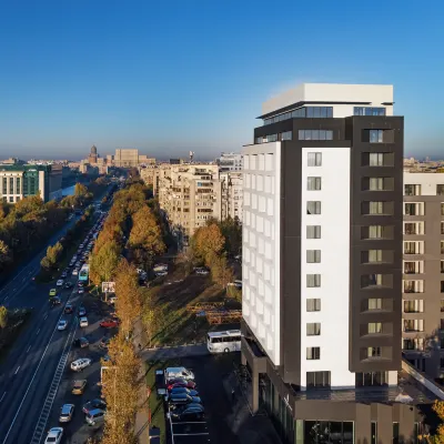 Union Plaza Hotel Hotels near Tineretului Park