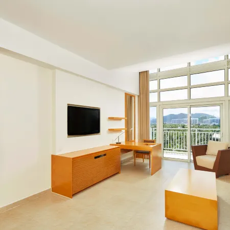 Four Points By Sheraton Shenzhou Peninsula Hôtels à : Wanning