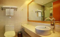 Vienna Hotel Hotels in Dunhuang