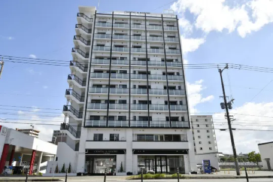 Crystal ＆ Resort Fukuoka Отели рядом со станцией JR Fukkodaimae Station