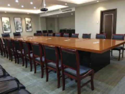 Riverfront Hotel Xilinhot