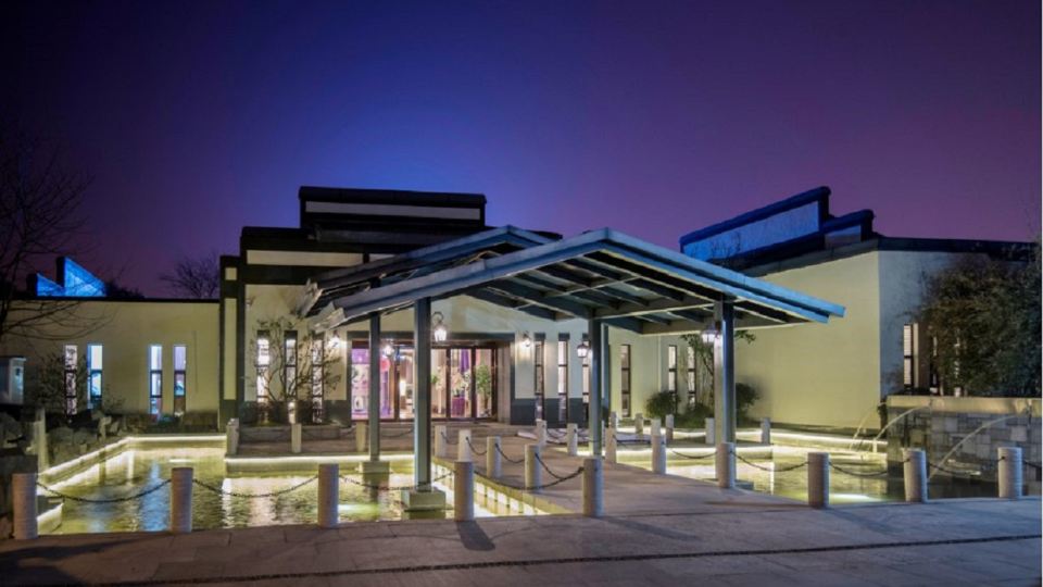 Renwen Yuexi Hotel