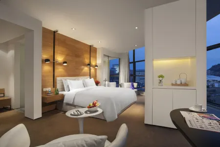 Himalayas Qingdao Hotel