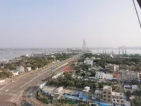 Vienna International Hotel (Danzhou Yangpu) - con vista mare