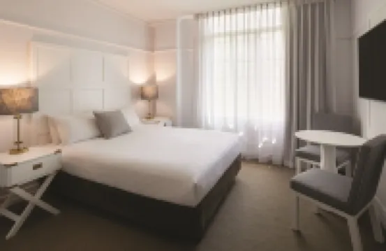 Adina Apartment Hotel Brisbane Anzac Square Hotels near King George Square