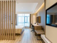 南京新港开发区亚朵酒店 - 几木大床房