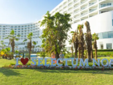 Selectum Noa Resort Cam Ranh Hotels near Khu Du Lịch Bãi Dài