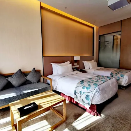 Yanlu·Huangling Hotel