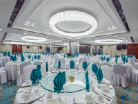 Stone Forest International Hotel Hotels in Qujing