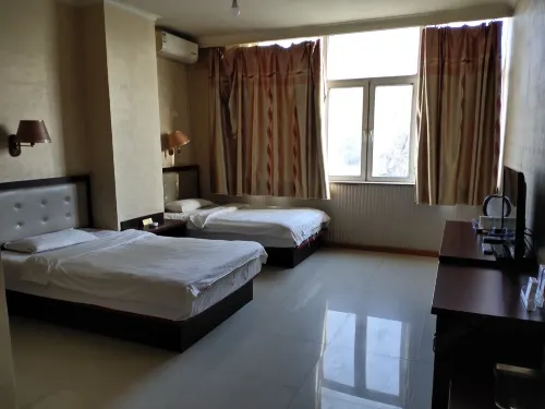 Green Island Hotel (Urumqi No.98 Middle School)