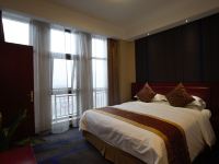 西安华山国际酒店 - 连通大床房