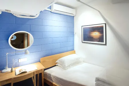 Be Home Youth Hostel