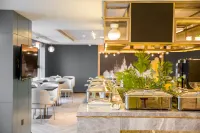 Ozz·nice4·Sealand S Hotel (Chengdu Panda Base Longtansi Metro Station Branch)
