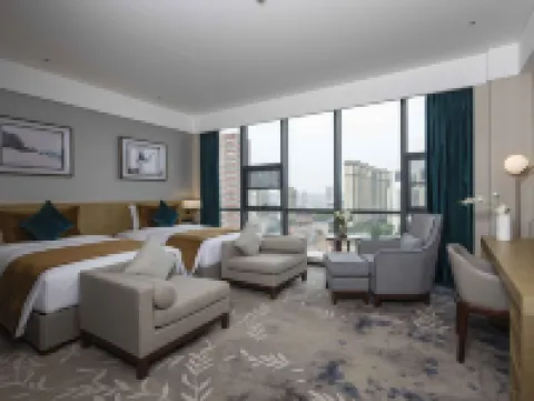 รามาดา บาย วินด์แฮม ลั่วหยางดาวน์ทาวน์ โรงแรมในลั่วหยาง