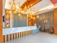 Yueyang Jinda Yunlai Hotel (Yueyanglou District Yueyang Railway Station) โรงแรมในเย้ว์หยาง