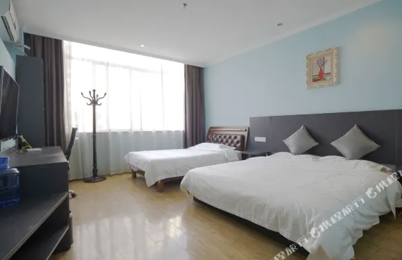 速8酒店（隴南武都盤旋路廣場店）