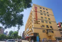 Pioneer·E-Sports Hotel (Ji'an Railway Station Jinggangshan University Branch)