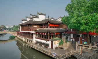 Pujiang Select Hotel (Shanghai Hongqiao Convention and Exhibition Center)