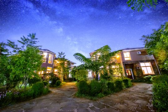 腾冲龙居花园别墅酒店