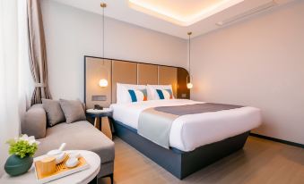 Yitel Collection Hotel (Chengdu Taikoo Li Chunxi Road Riverside)