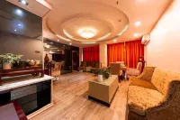 Landing International Hotel