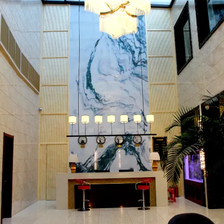 Jixi Hongbo Business Hotel