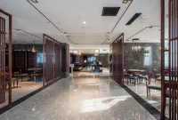 麗呈東谷ホテル（保定バスステーション裕華東路）