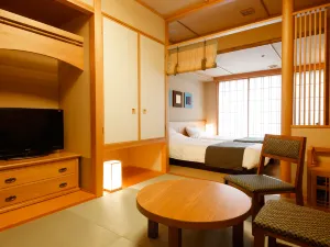 Kyoto Arashiyama Onsen Kadensho (Kyoritsu Resort)