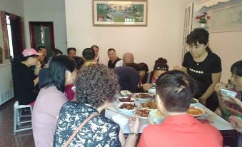 Baoxing Xinleyuan Homestay