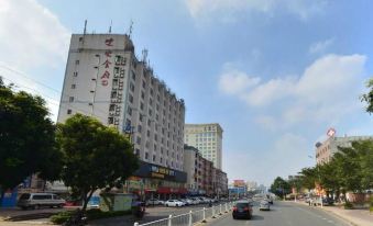 Jin Bo Te Holiday Hotel(Dongguan Changping store)